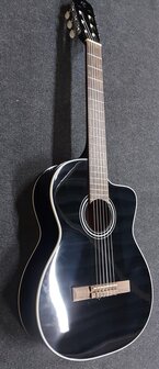 Takamine GC2CE-BLK electro-akoestische nylonsnarige gitaar