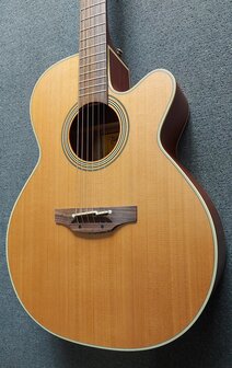 Takamine EN40C NEX Cutaway Electro
