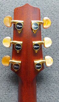 Takamine EN40C NEX Cutaway Electro