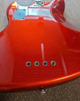 Sire Marcus Miller V7 Vintage 4-snarige basgitaar, helder metallic rood