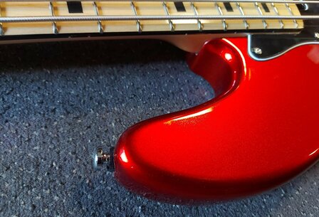 Sire Marcus Miller V7+ Vintage alder 5-string bass guitar bright metallic red