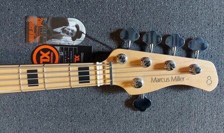 Sire Marcus Miller V7+ Vintage alder 5-string bass guitar bright metallic red