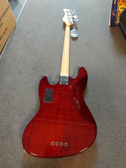 Sire Marcus Miller V7+ Vintage Swamp Ash 4-snarige basgitaar, Tobacco Sunburst S4, 2nd Gen