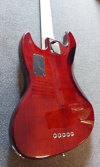 Sire Marcus Miller V7+ alder 5-string 2nd gen bass guitar tobacco sunburst