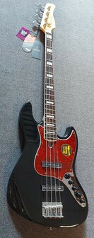Sire Marcus Miller V7+ 2nd Gen Series 4-snarige basgitaar, zwart / black