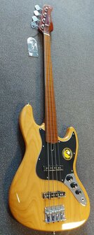 Sire Marcus Miller V5 fretless alder 4-string passive bass guitar natural