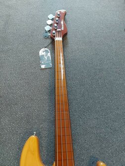 Sire Marcus Miller V5 fretless alder 4-string passive bass guitar natural