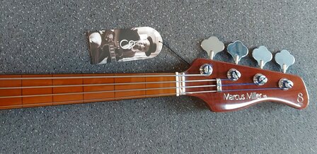 Sire Marcus Miller V5 fretless alder 4-string passive bass guitar natural