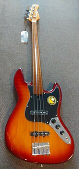 Sire Marcus Miller V5 fretless alder 4-string passive bass guitar Tobacco Sunburst