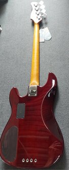 Sire Marcus Miller P10+ A4/TS, tobacco sunburst, flamed maple top