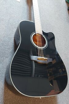 Takamine GD30CEBLK electro-akoestische Dreadnought met cutaway