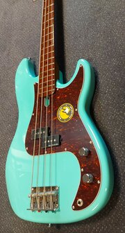 Sire Basses P5 Series Marcus Miller basgitaar, Mild Green