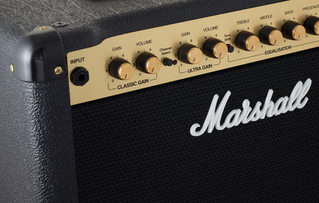 Marshall DSL 15C combo, nu met footswitch