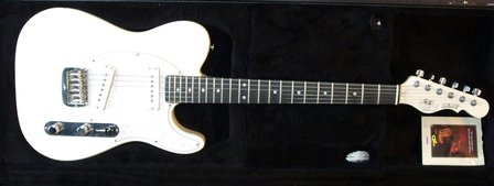 G&amp;L 30th Anniversary Asat USA Special with tolex case and certificate of origin