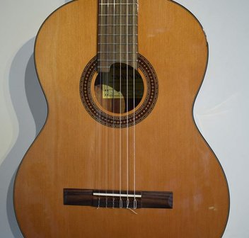 Martinez klassieke gitaar, MC-48C LH, Cedar Sapele Spanish heel, volwassen maat, linkshandig