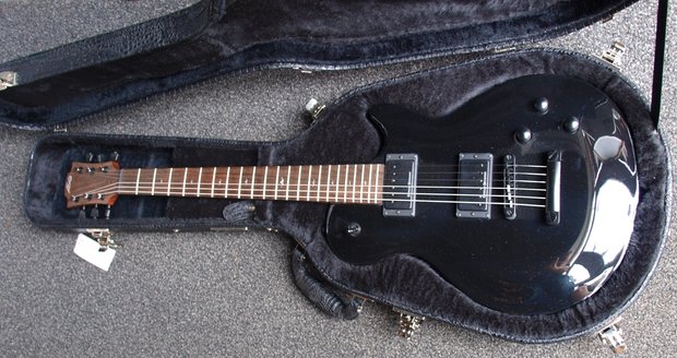 Lâg Imperator I200-BLK Black prototype, uniek exemplaar handbuilt in Frankrijk door de master luthiers van Lâg