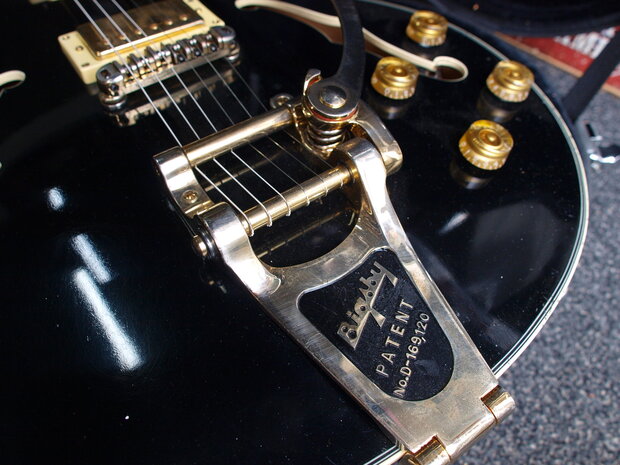 Stromberg Custom Black Aged Monterey with Bigsby Tremolo and case