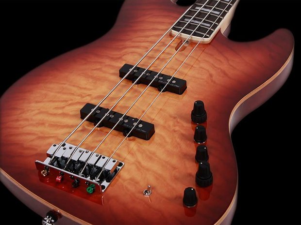 Sire Marcus Miller V9+ A4 Brown Sunburst Jazzbass