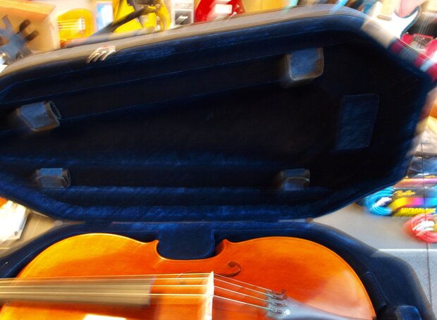 Hardfoam cellokoffer voor 7/8 of 4/4 cello, blauw, op wielen