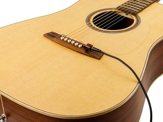 KNA Pickup SG1 acoustic guitar piezo pickup system