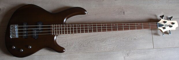 CORT Basgitaar, Action Junior, Open Pore, Walnut