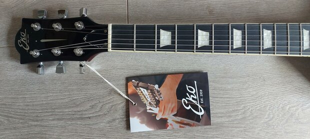 EKO VL480 GTV LesPaul-model Aged Gold Sparkle P-90