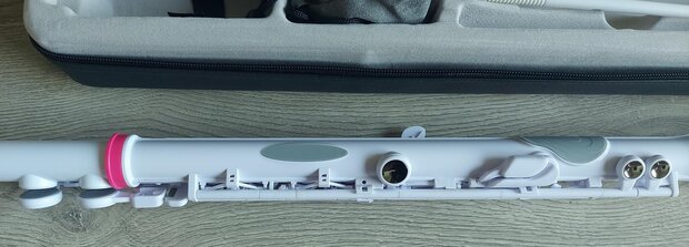 Nuvo Student Flute, White Pink