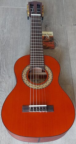 Salvador Cortez Iberia Series Luna PA classic guitar solid Canadian cedar top + sapele