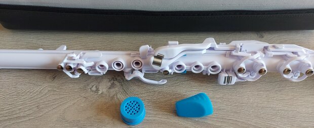 Nuvo Clarineo, wit-blauw