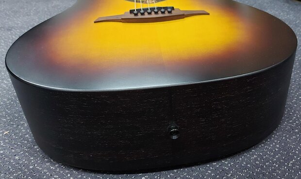 Lâg Tramontane 70 Dreadnought Brownburst
