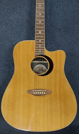Luna Oracle Series Eclipse electro-akoestische gitaar