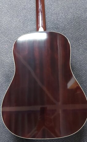 Sigma JM-SG160E+ Dreadnought Slope Shoulder Electro met koffer