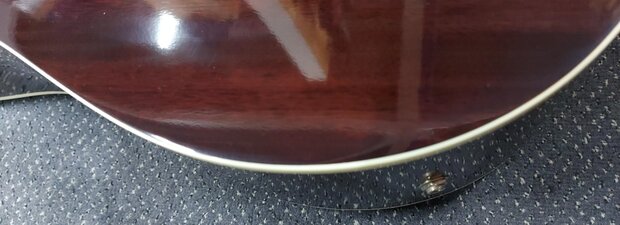 Sigma JM-SG160E+ Dreadnought Slope Shoulder Electro met koffer