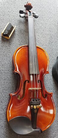 Viool 1/4 compleet met koffer, strijkstok en hars
