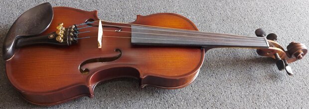 Viool 1/2 compleet met koffer, strijkstok en hars