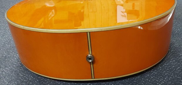 Tanglewood Super Jumbo Evolution Exotic Viscount Trans Orange nu met koffer