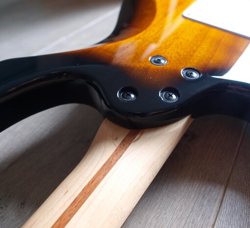 Cort G110 e-gitaarpakket Tobacco sunburst met Cort CM15 combo versterker