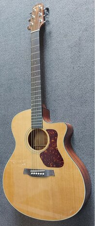 Walden Concorda CG570CE Grand Auditorium met gigbag