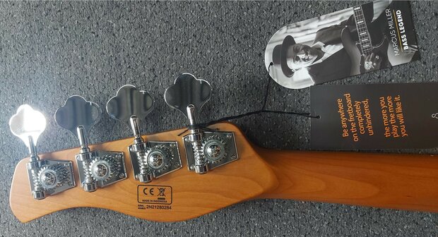 Sire Basses D5+ Series Marcus Miller basgitaar, Butterscotch Blonde