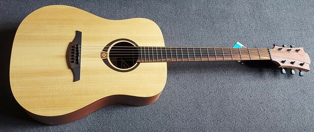Lâg T70D Tramontane dreadnought, naturel