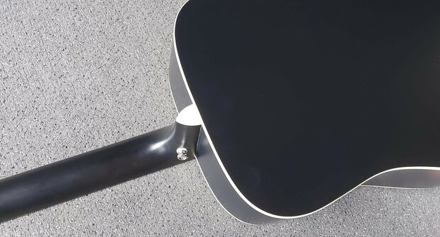 Cort Folkgitaar Earth 70, Black Satin Dreadnought met massief bovenblad