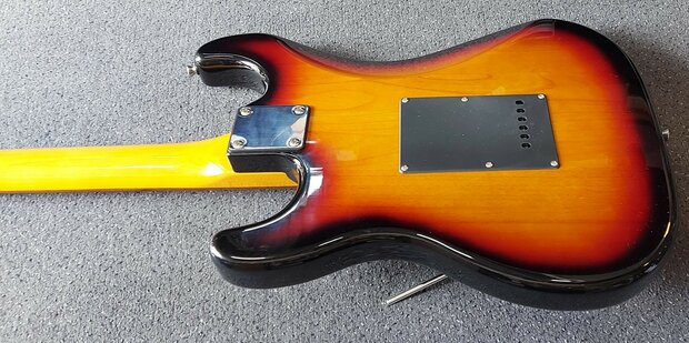 London City Spitfire MKII, Tobacco Sunburst met zwarte slagplaat 
