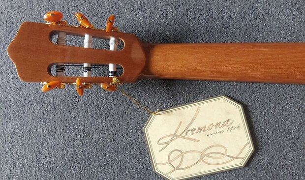 Kremona Rosa Diva RD flamenco gitaar met luxe koffer