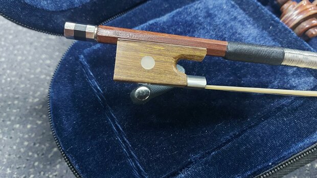 Viool 4/4, Handmade van voor 2000, nu met koffer en strijkstok