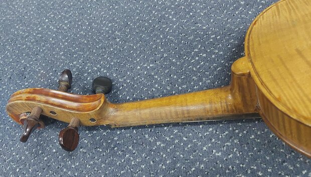 Viool 4/4, Handmade van voor 2000, nu met koffer en strijkstok