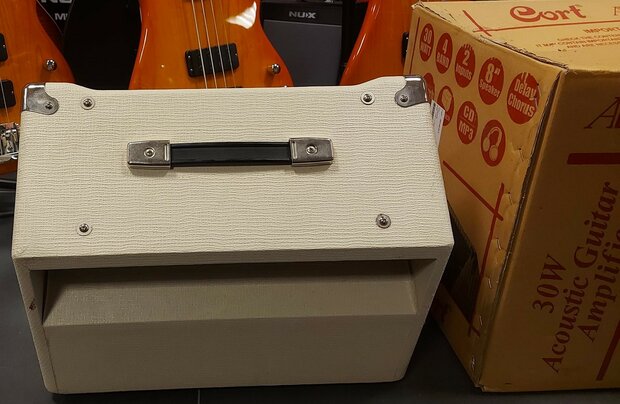 Cort AF30 Akoestische Versterker