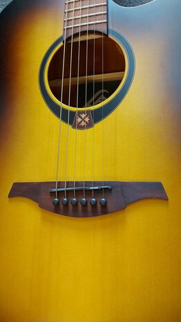 Lâg Tramontane T70 Dreadnought Brownburst, electro-akoestisch