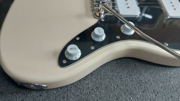 G&L Tribute Doheny Olympic White