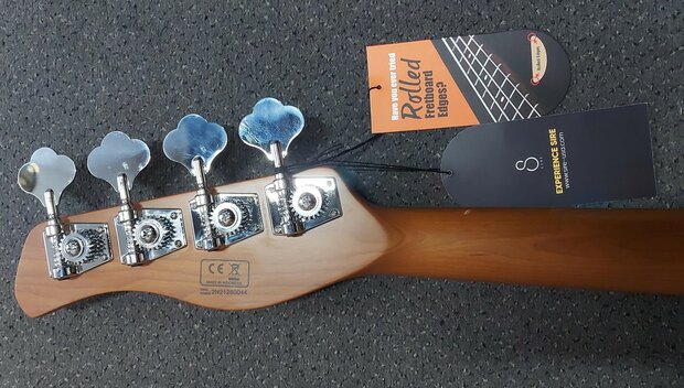 Sire Basses D5+ Series Marcus Miller basgitaar, Tobacco Sunburst