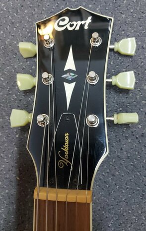 Cort Yorktown BV met Bigsby Vibrato